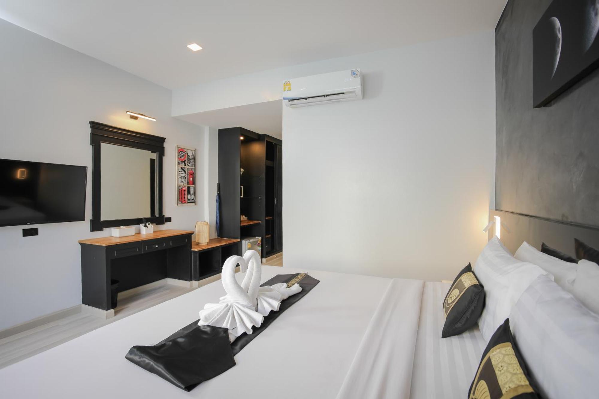 Etk Patong Resort Exterior photo