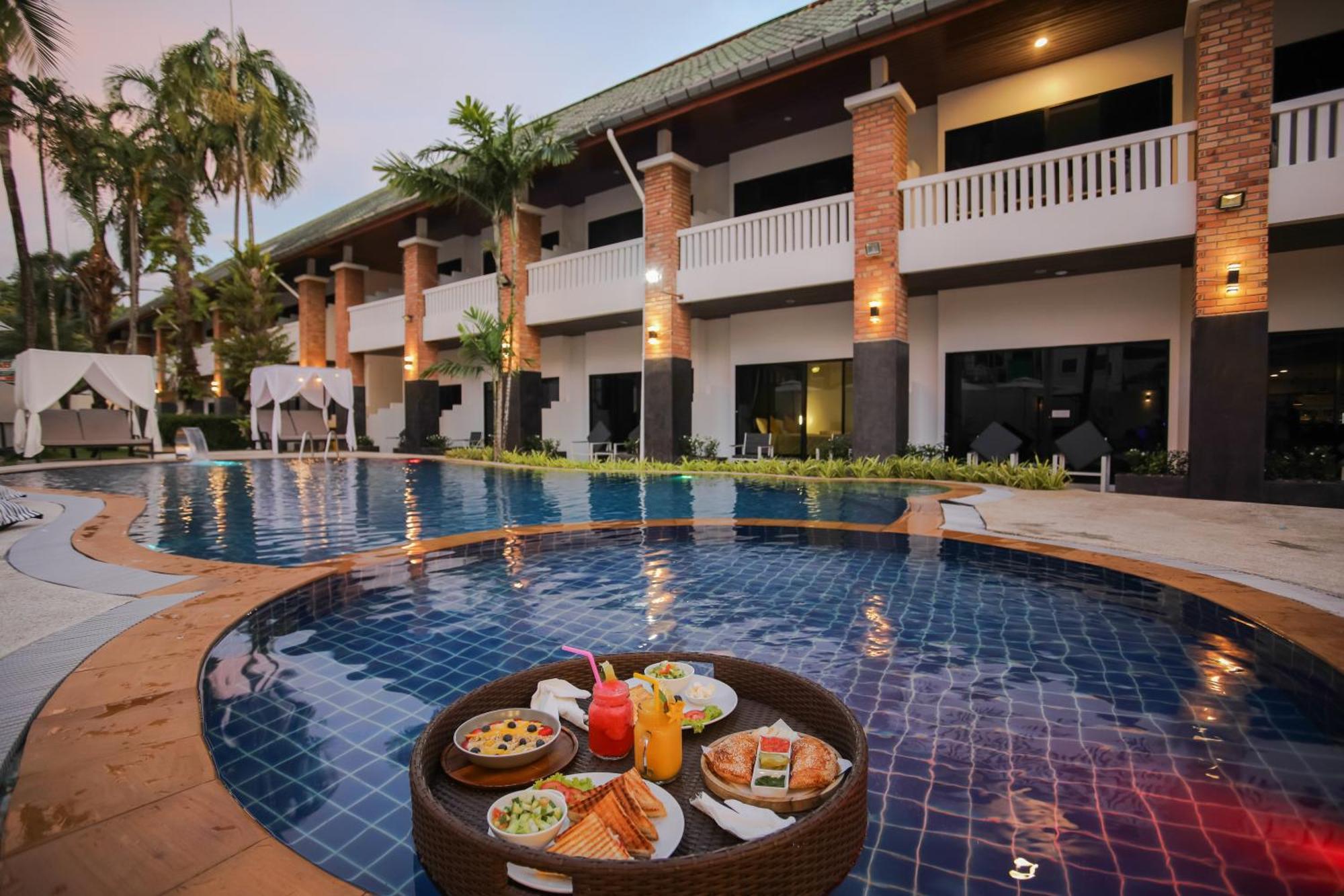 Etk Patong Resort Exterior photo