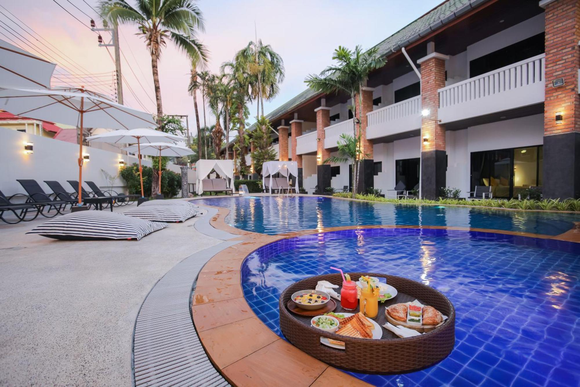 Etk Patong Resort Exterior photo